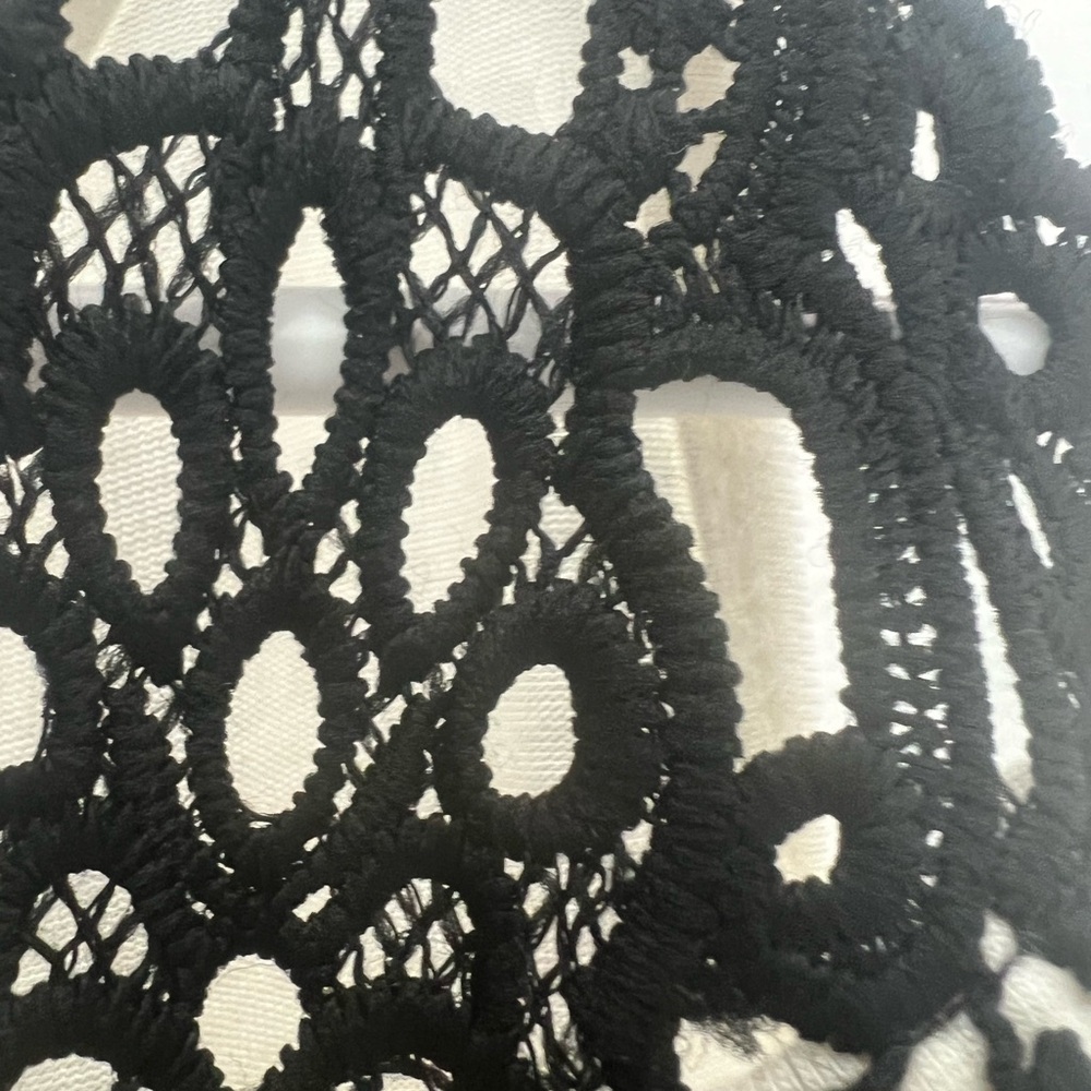Essentials by Milano Cream Blouse with Black Lace - Picture 4 of 5